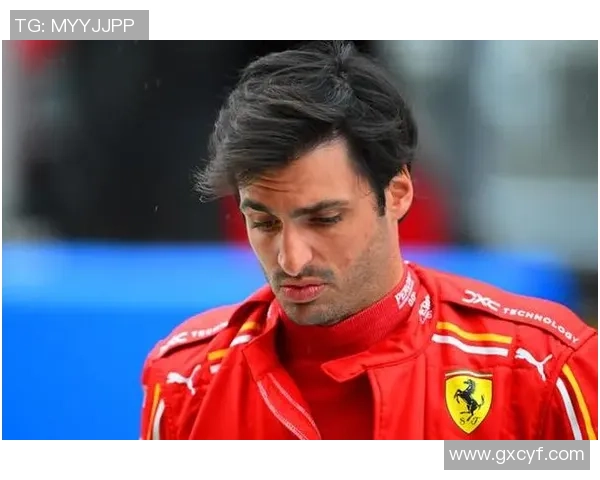 帅气足球明星的魅力与风采:他们如何在绿茵场上闪耀光芒 帅气足球明星的魅力与风采:他们如何在绿茵场上闪耀光芒